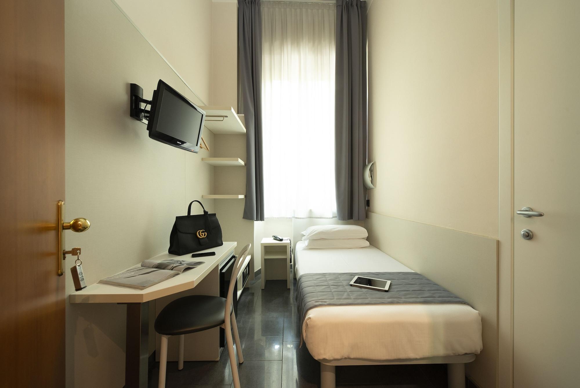 Hotel San Francisco Milano Esterno foto