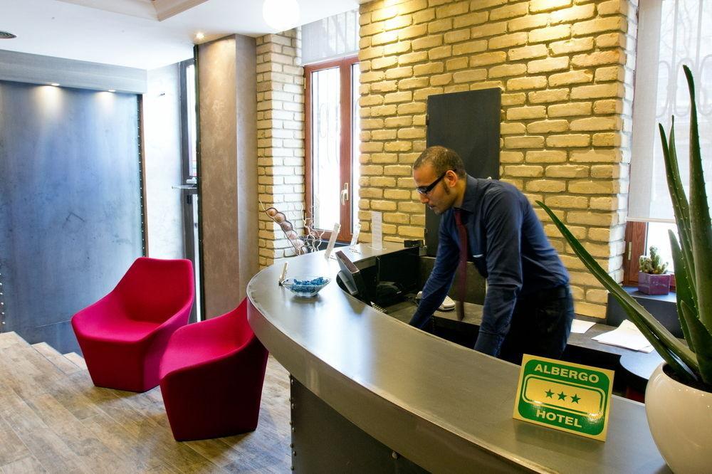 Hotel San Francisco Milano Esterno foto